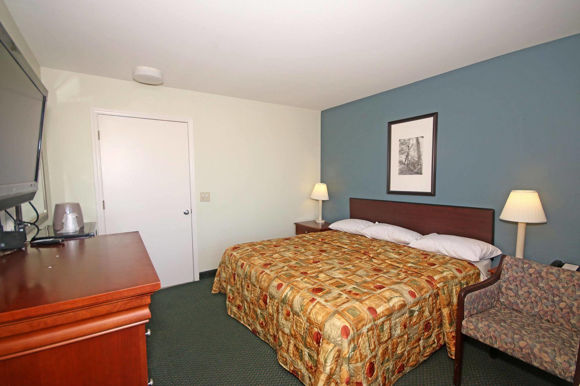 Royal Inn And Suites Charlotte Airport Exteriör bild
